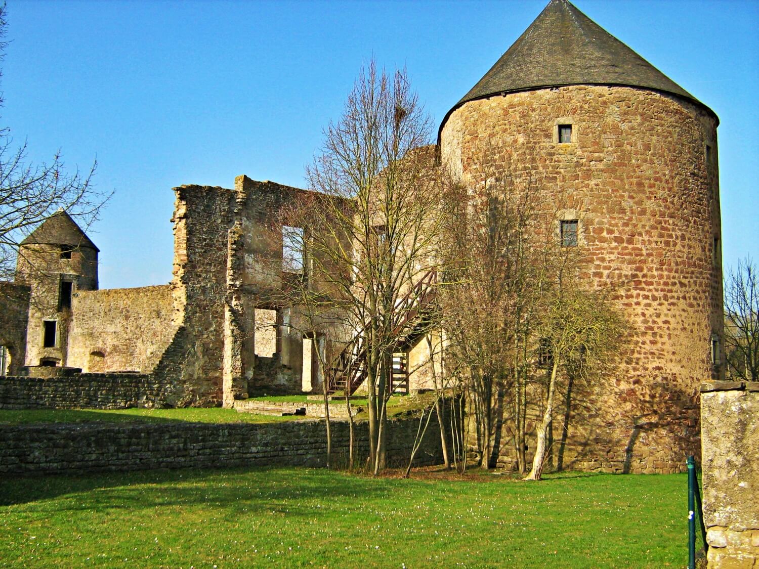 Pettingen Castle