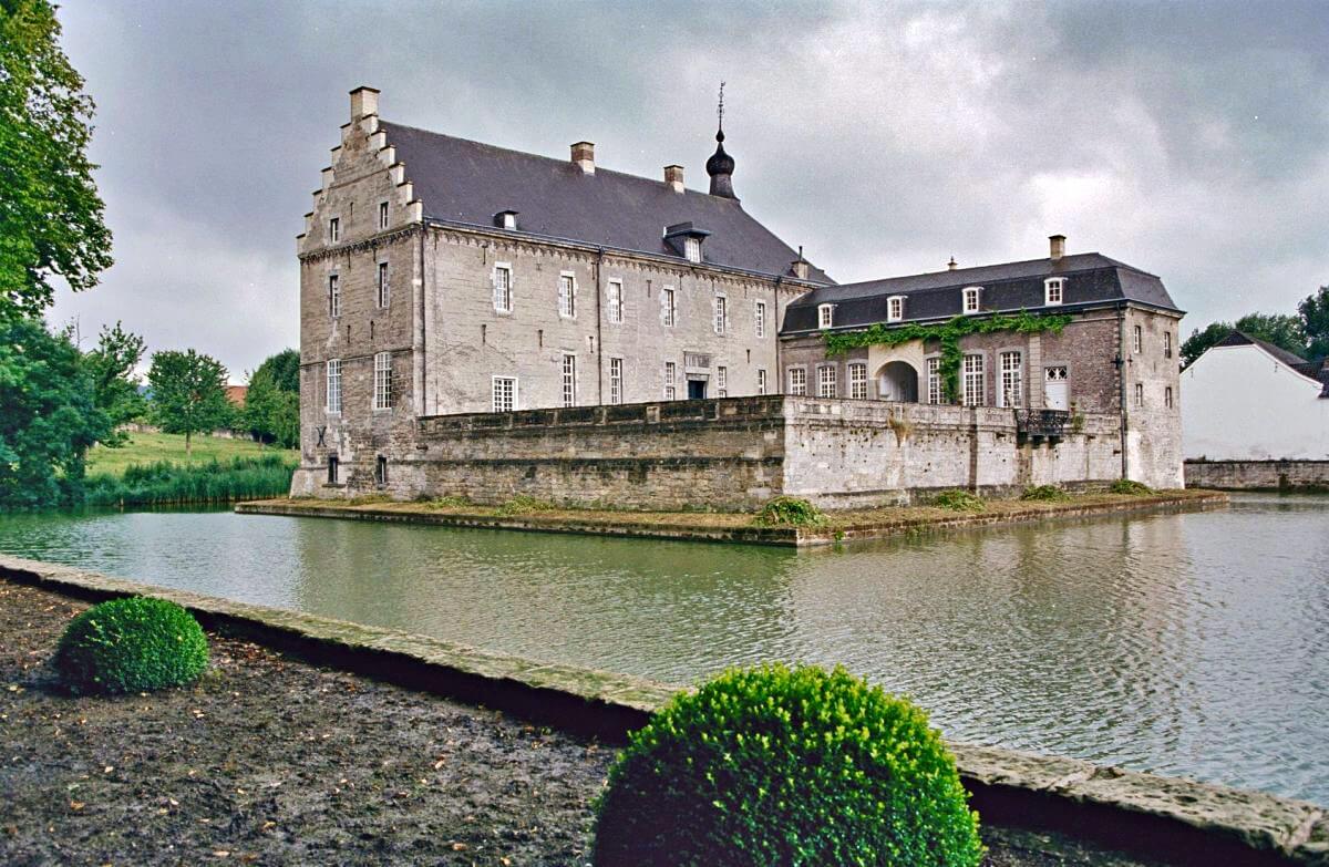 Kasteel Op Genhoes