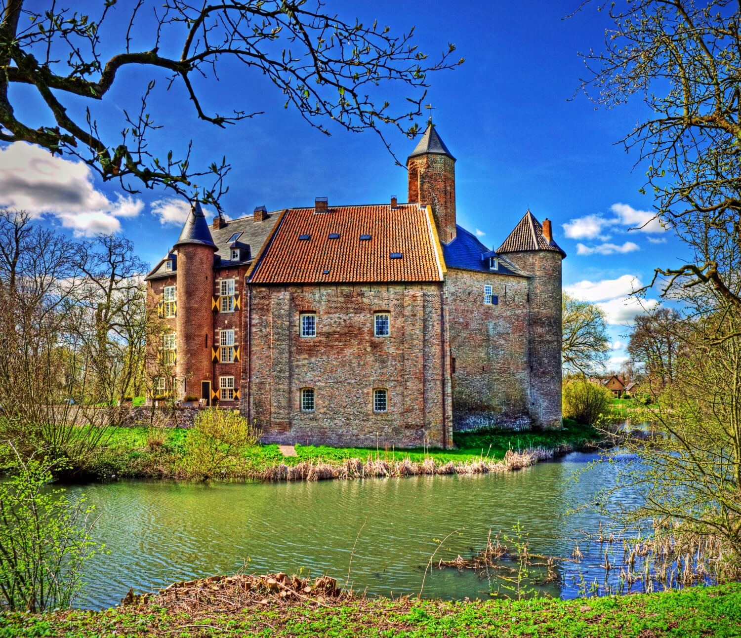 Waardenburg Castle 