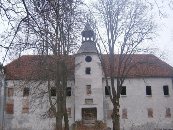 Castle in Chobienia