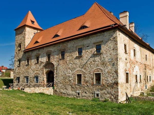 Mansion in Czarne