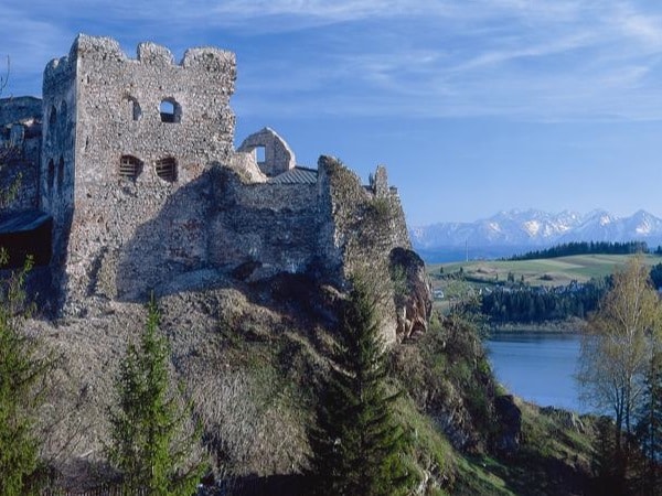 Czorsztyn Castle