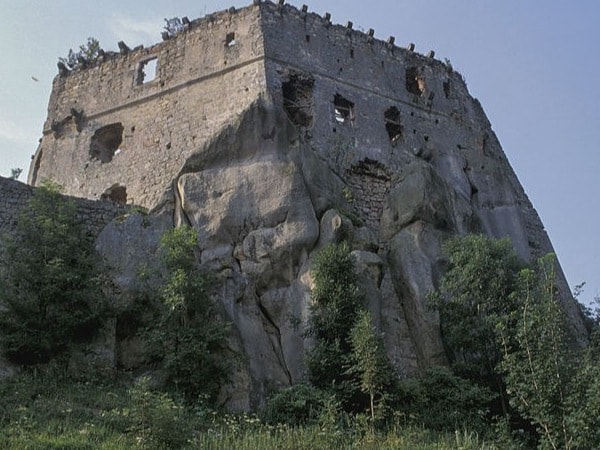 Castle Kamieniec in Odrzykoń