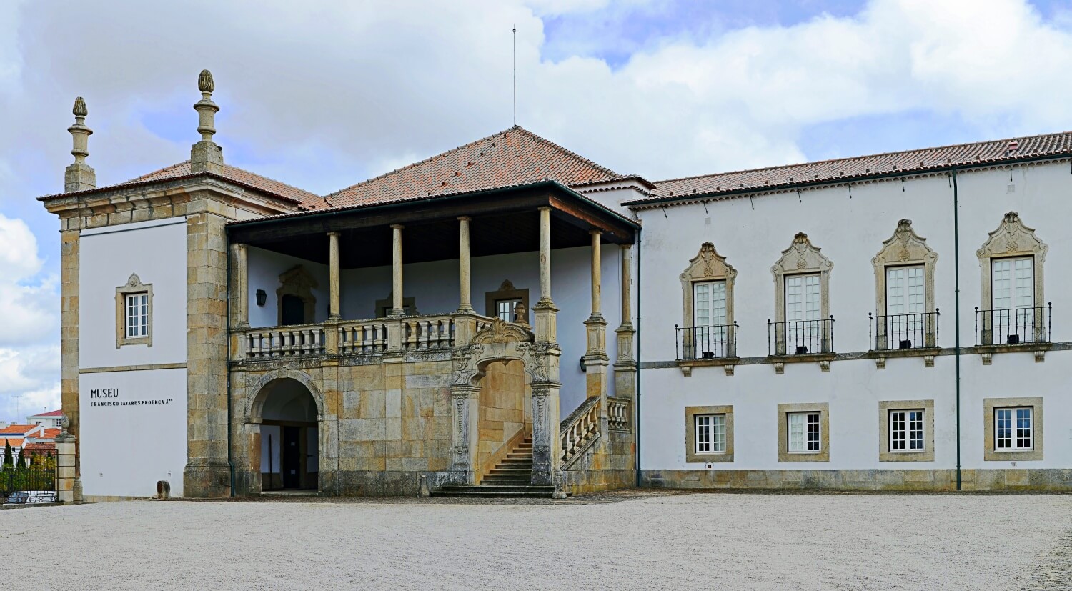 Francisco Tavares Proença Júnior Museum