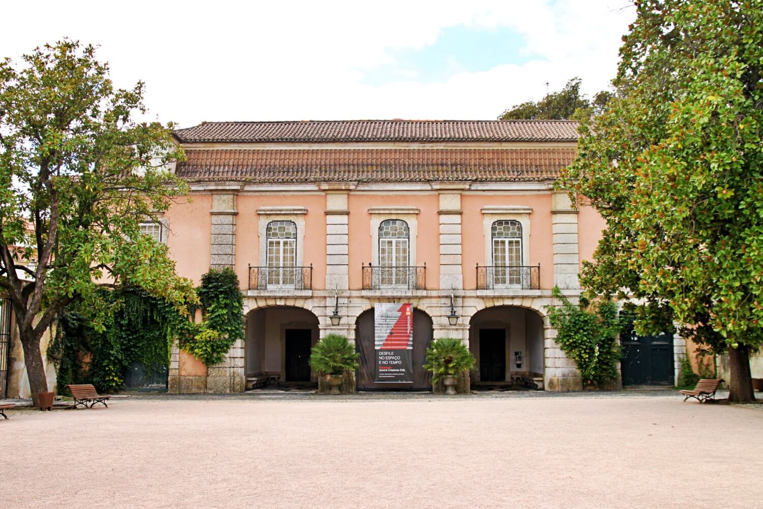 Monteiro-Mor Palace