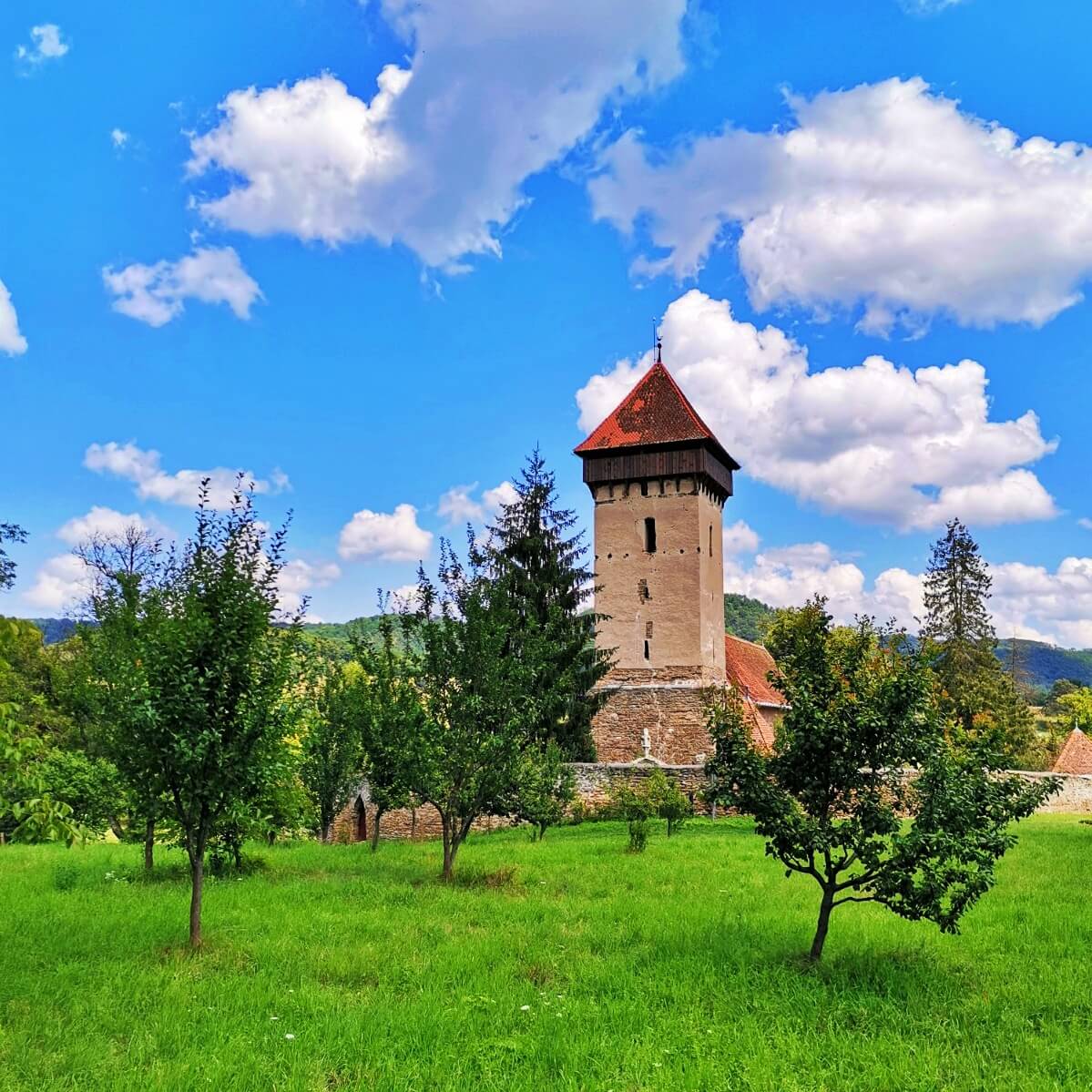 Malâncrav Evangelical fortified church