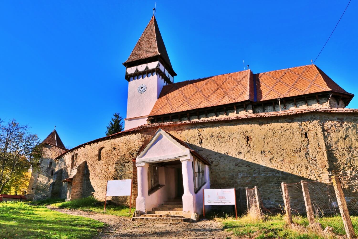 Meşendorf Fortified Church