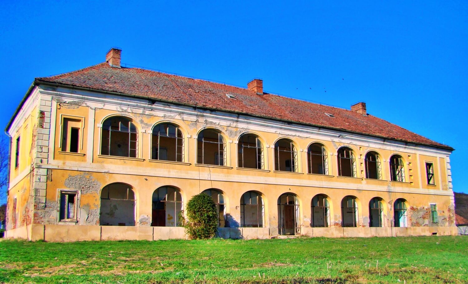 Bánffy Castle (Urmeniș)