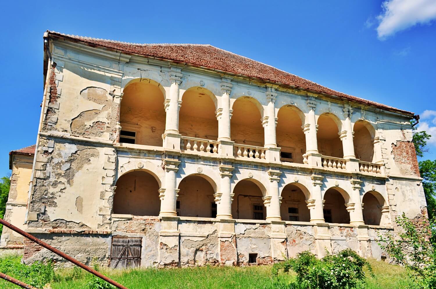 Sânmiclăuș Bethlen castle