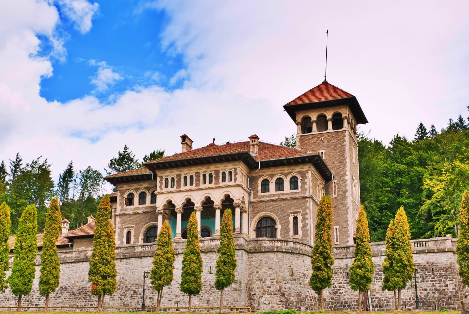 Cantacuzino Castle