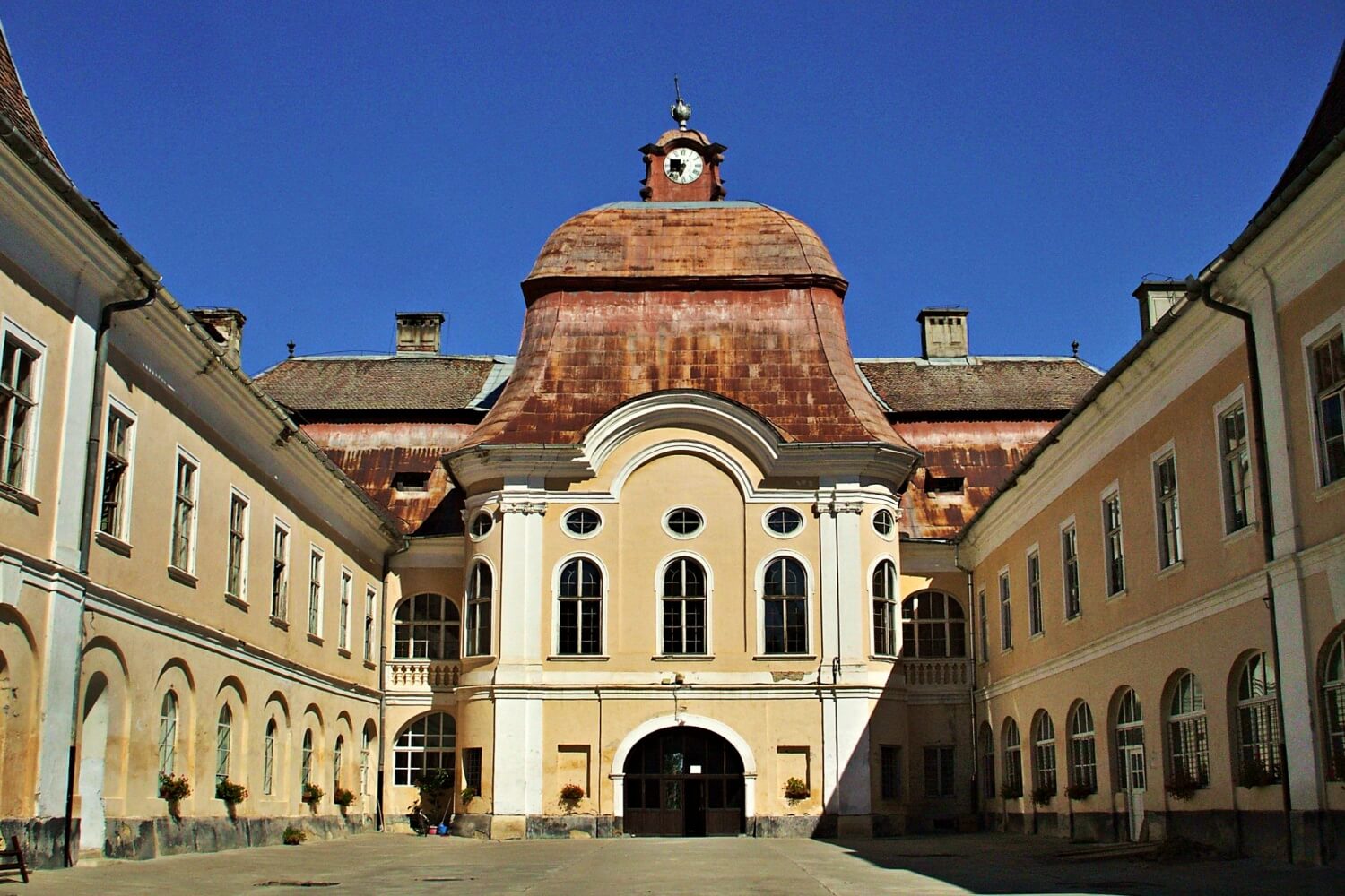 Teleki Castle in Gernyeszeg