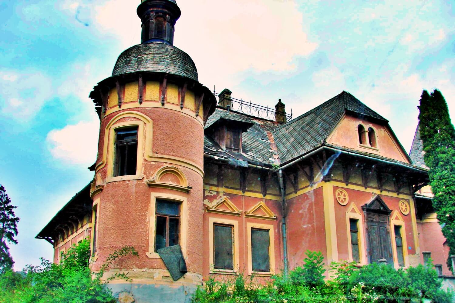 Zsombory Mansion in Zimbor