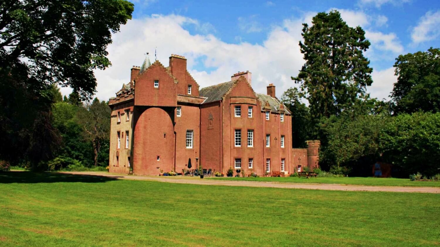 Colliston Castle