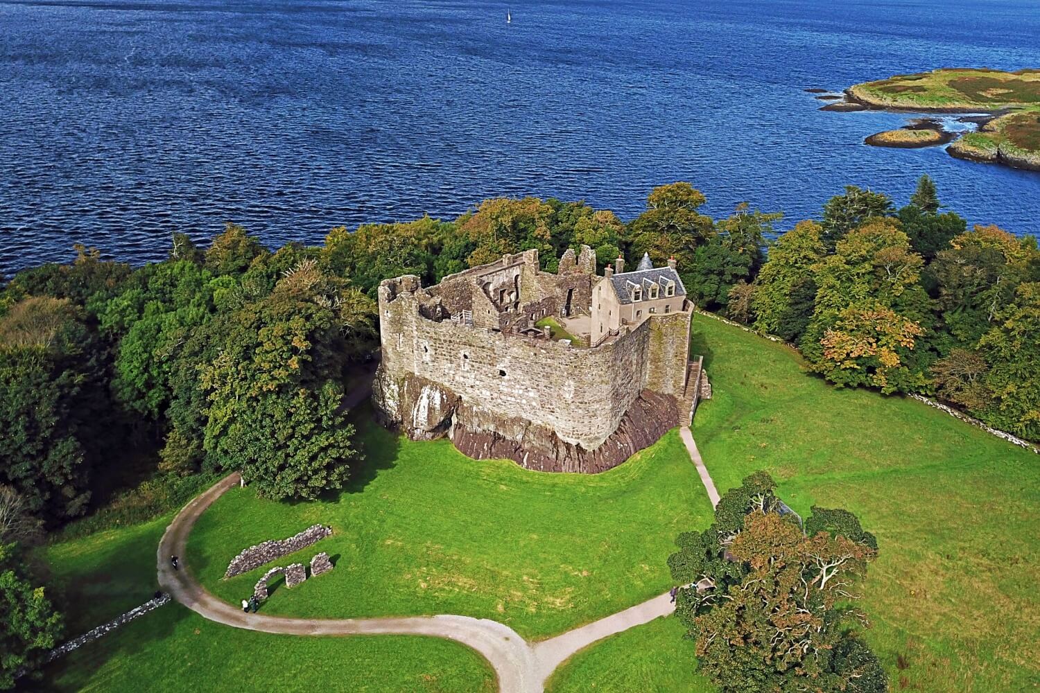 Dunstaffnage Castle