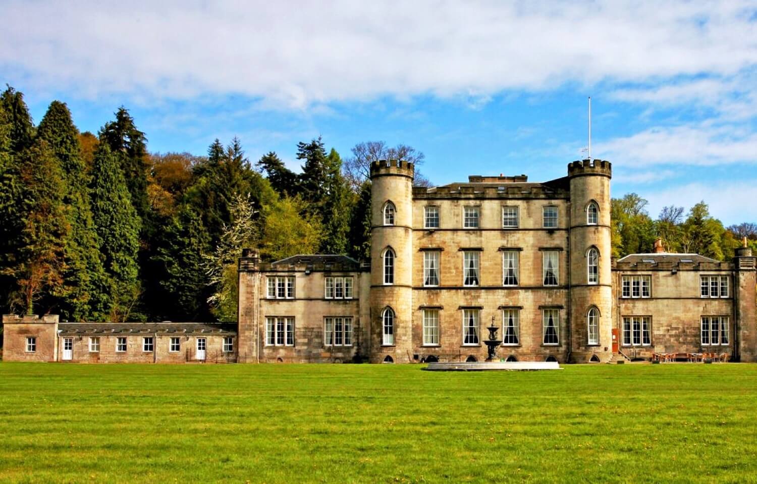 Melville Castle