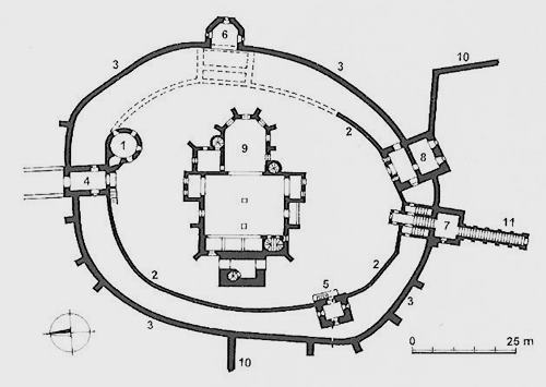 Legend to the ground plan:1 - Romanesque carner, 2 - inner wall, 3 - fence wall, 4 - entrance tower, 5 - Small tower, 6 - Mining bastion, 7 - parish bastion, 8 - town hall, 9 - Gothic church, 10 - city fortifications, 11 - covered staircase