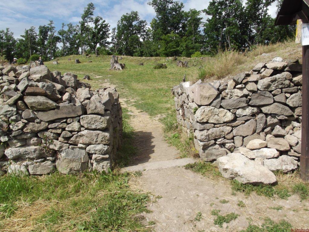 Pustý hrad