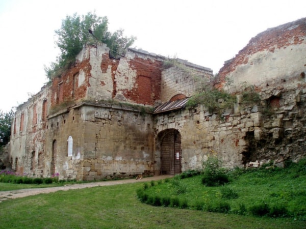 Castle Syniavska (Bershad)
