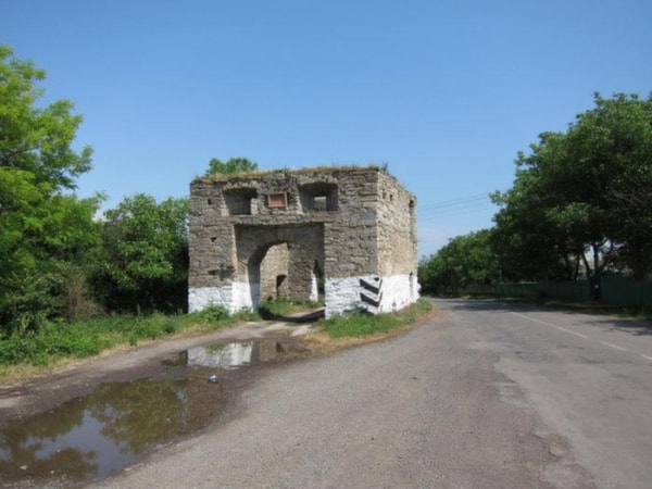 Fort Trinity (village Okopy)