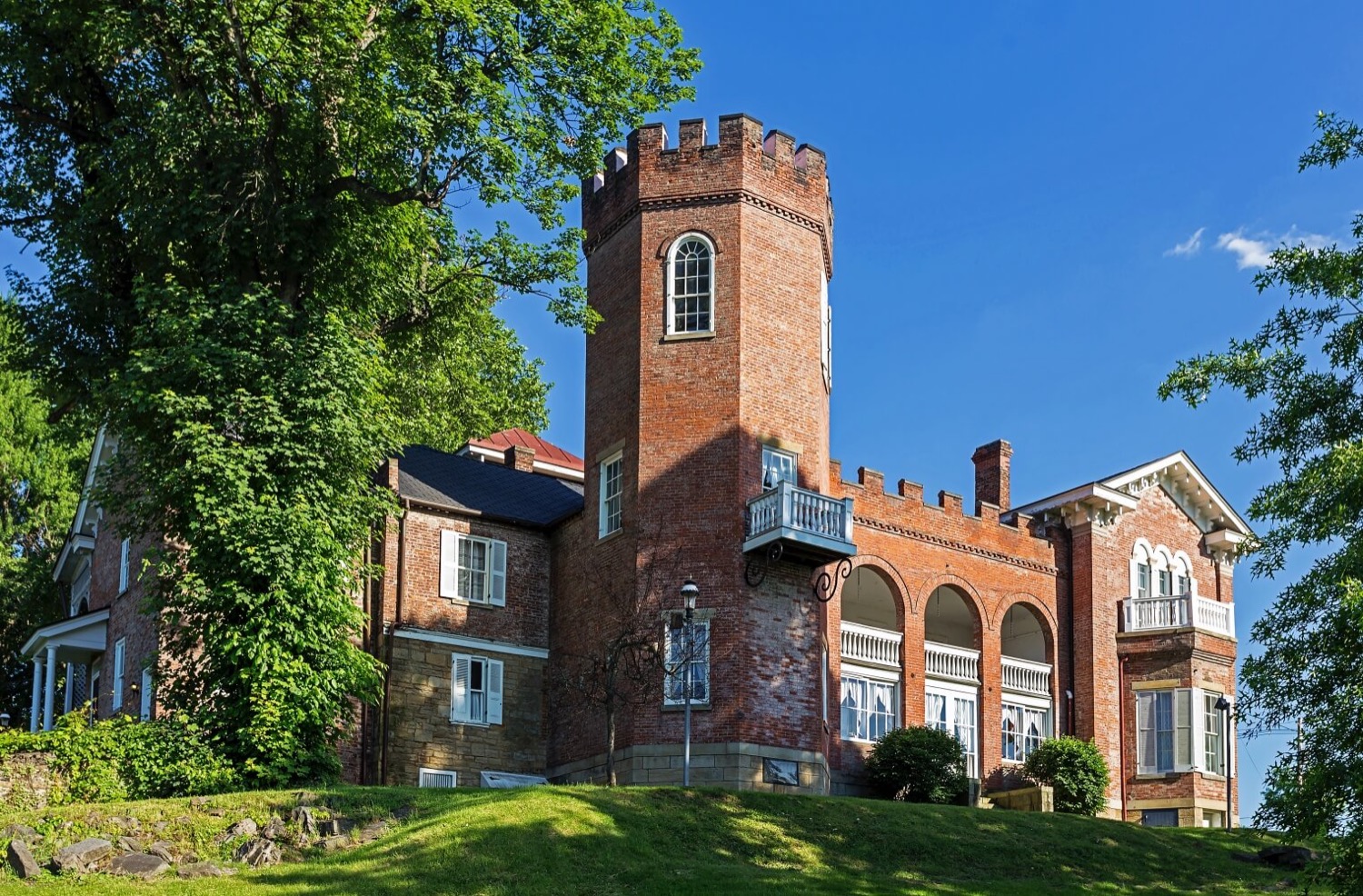 Bowman's Castle