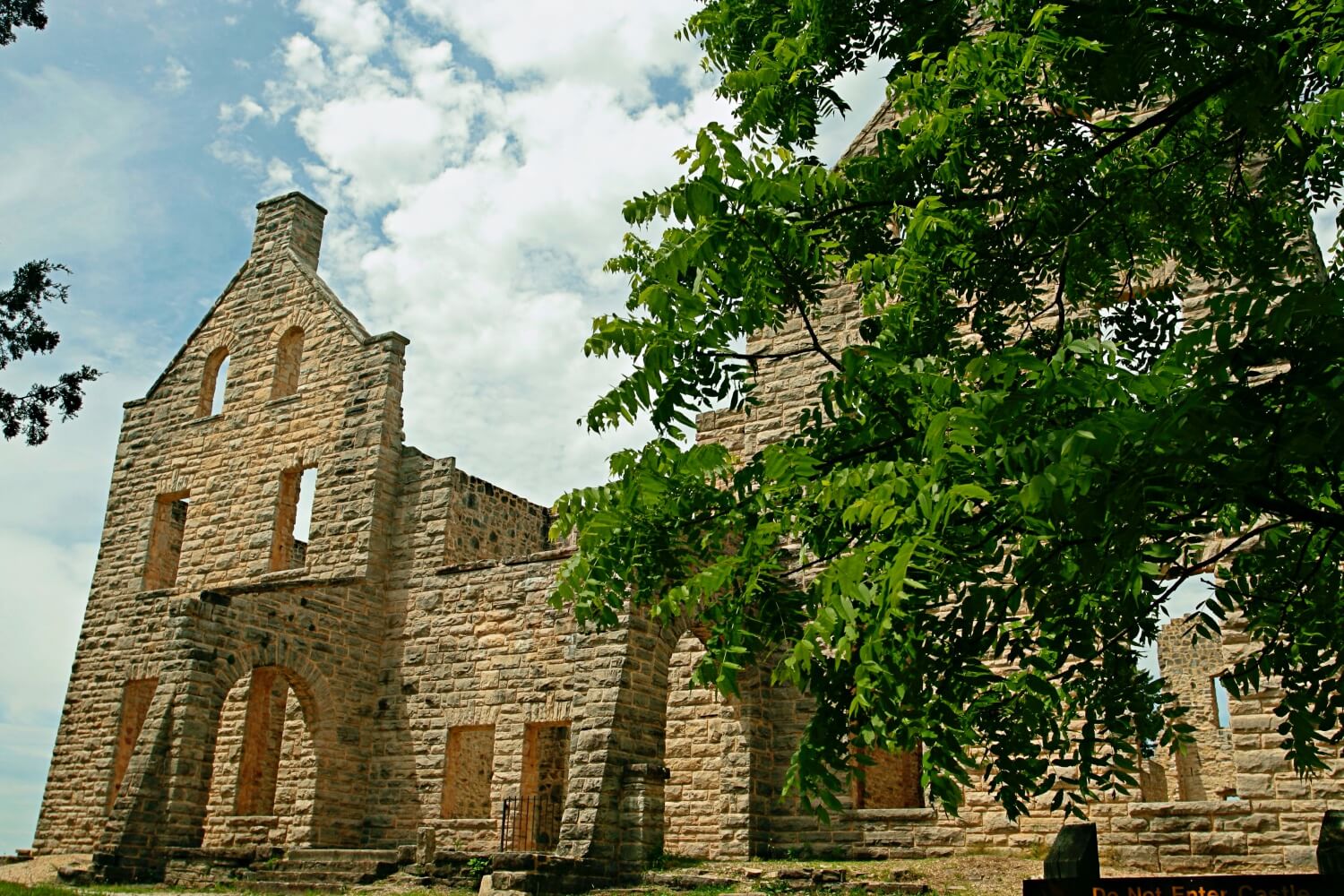 Ha Ha Tonka Castle Ruins