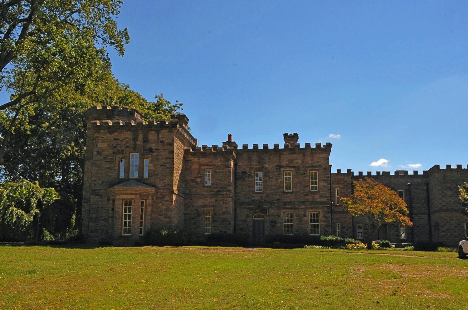 Melrose Castle