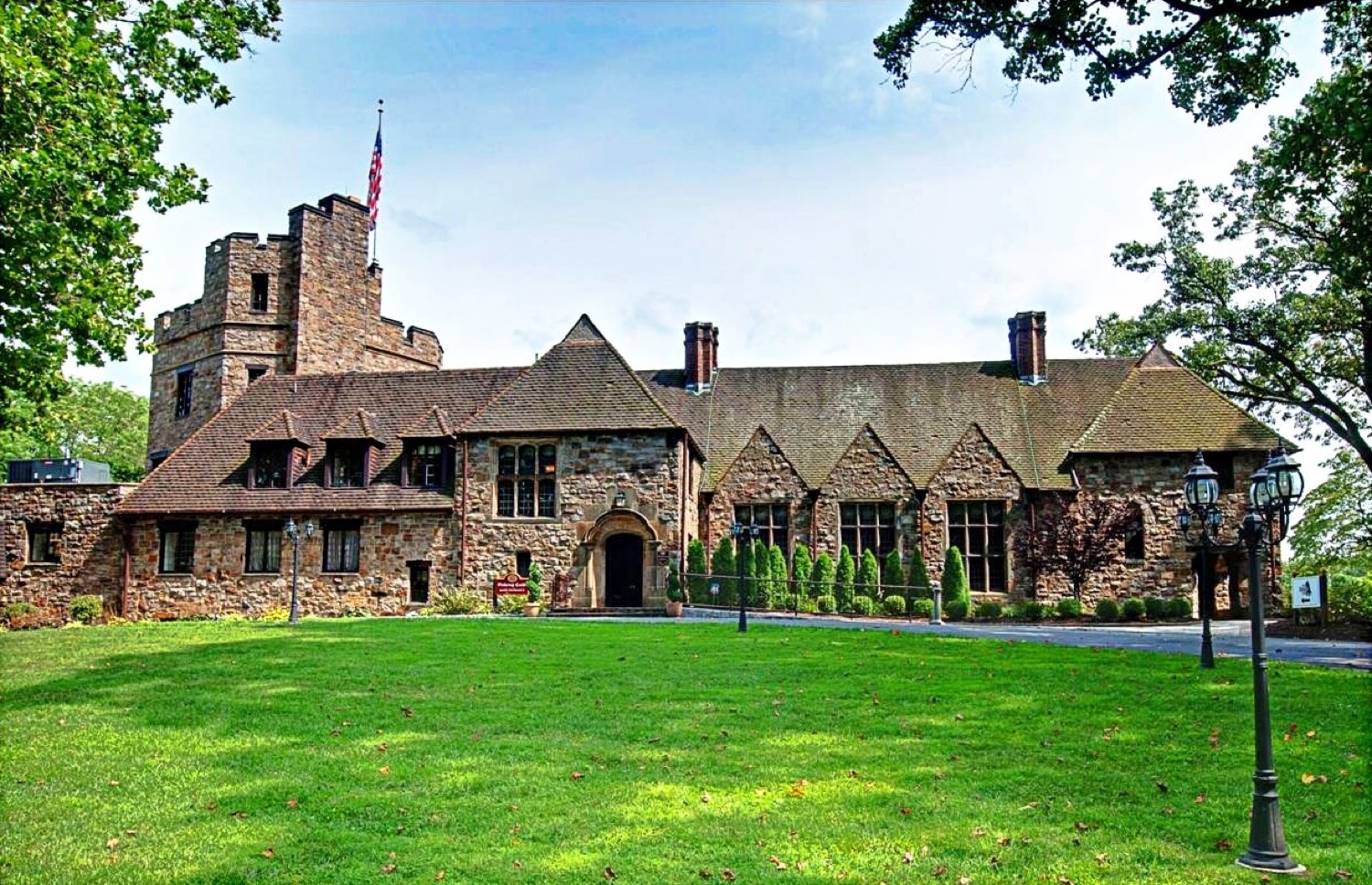 Stokesay Castle